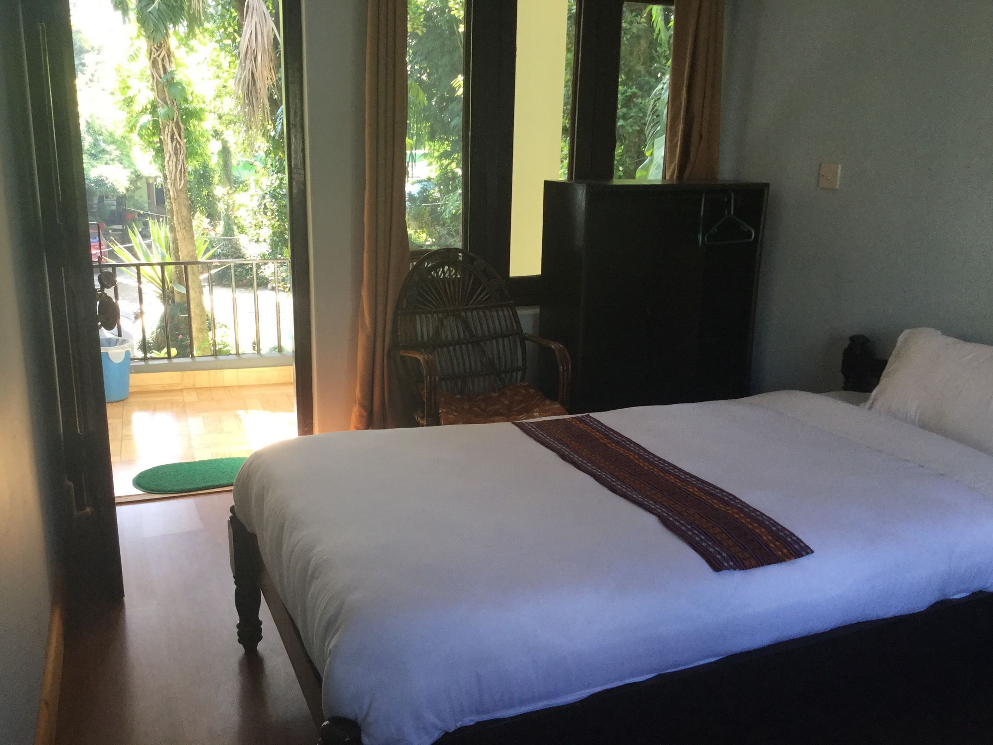 Yeti Guest House Pokhara Exteriör bild